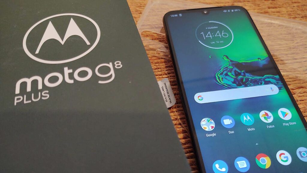 Moto G8 Plus